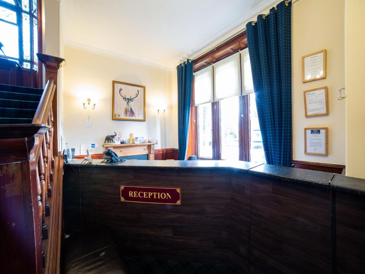 Oyo Douglas Hotel Кілмарнок Екстер'єр фото